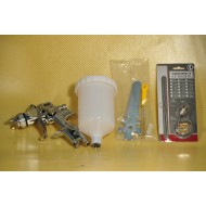 PISTOLET POUR POUR PEINTURE ET GEL COAT- BUSE 2.5 + BUSE 1.4